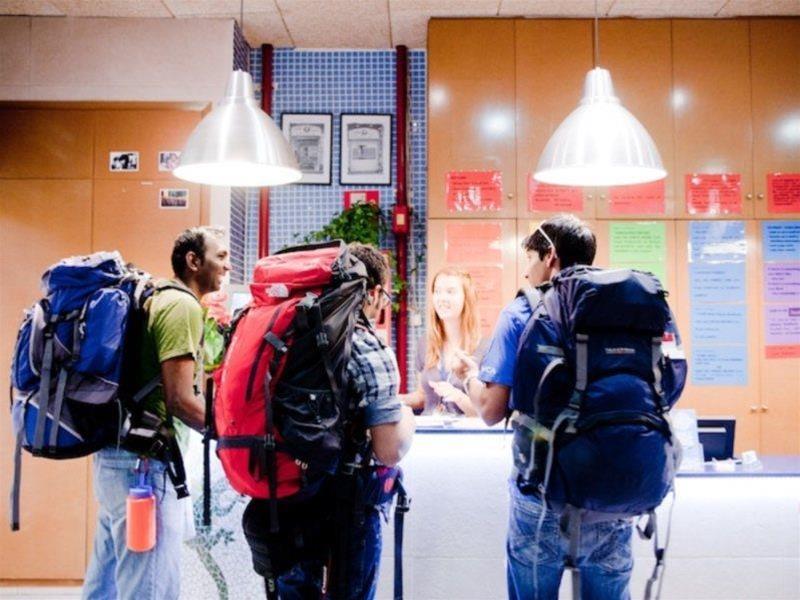 Barcelona Mar Hostel