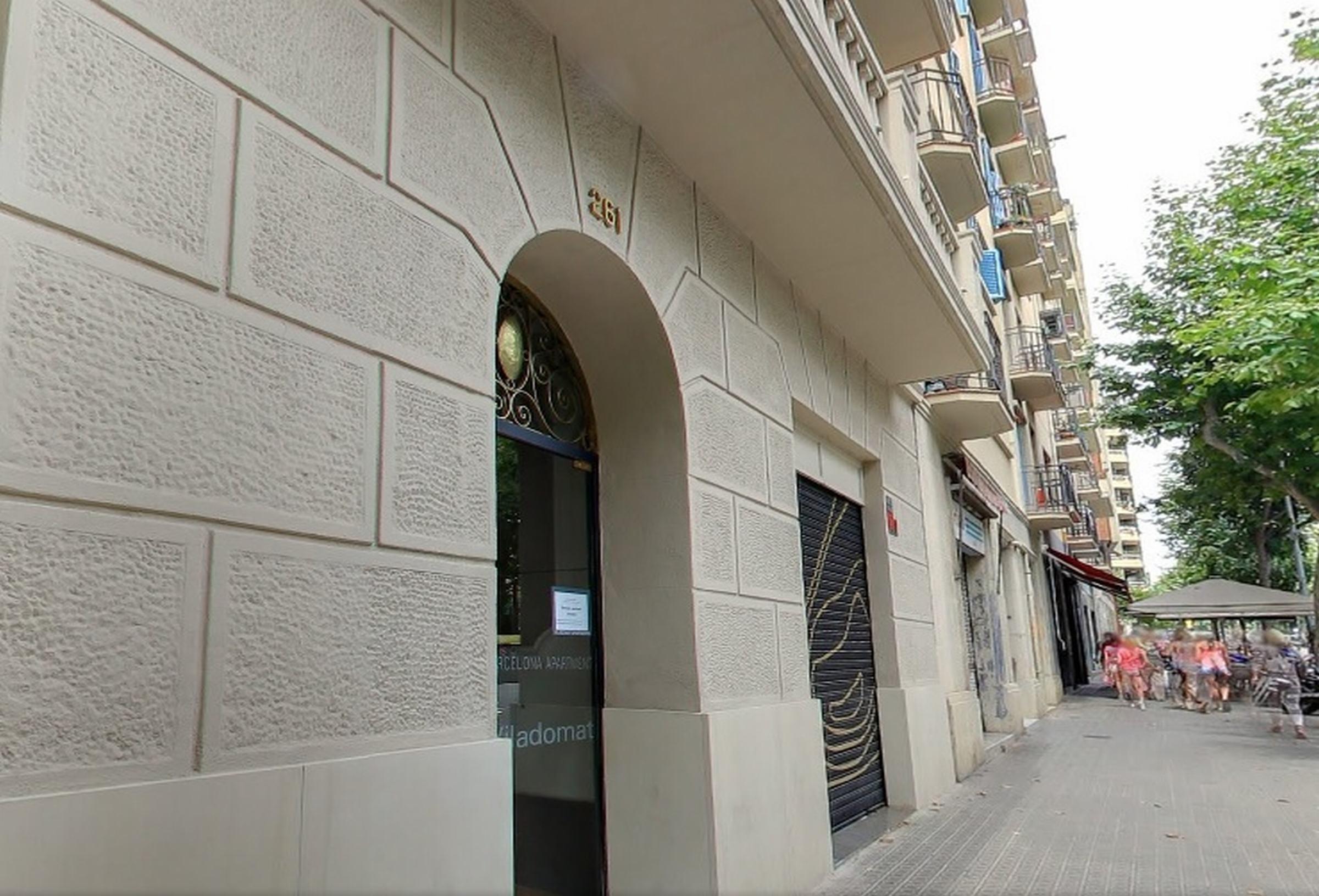 Barcelona Viladomat Apartment