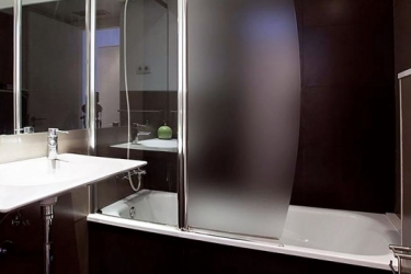 Bas Apartments Gracia