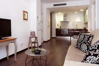 Bas Apartments Gracia