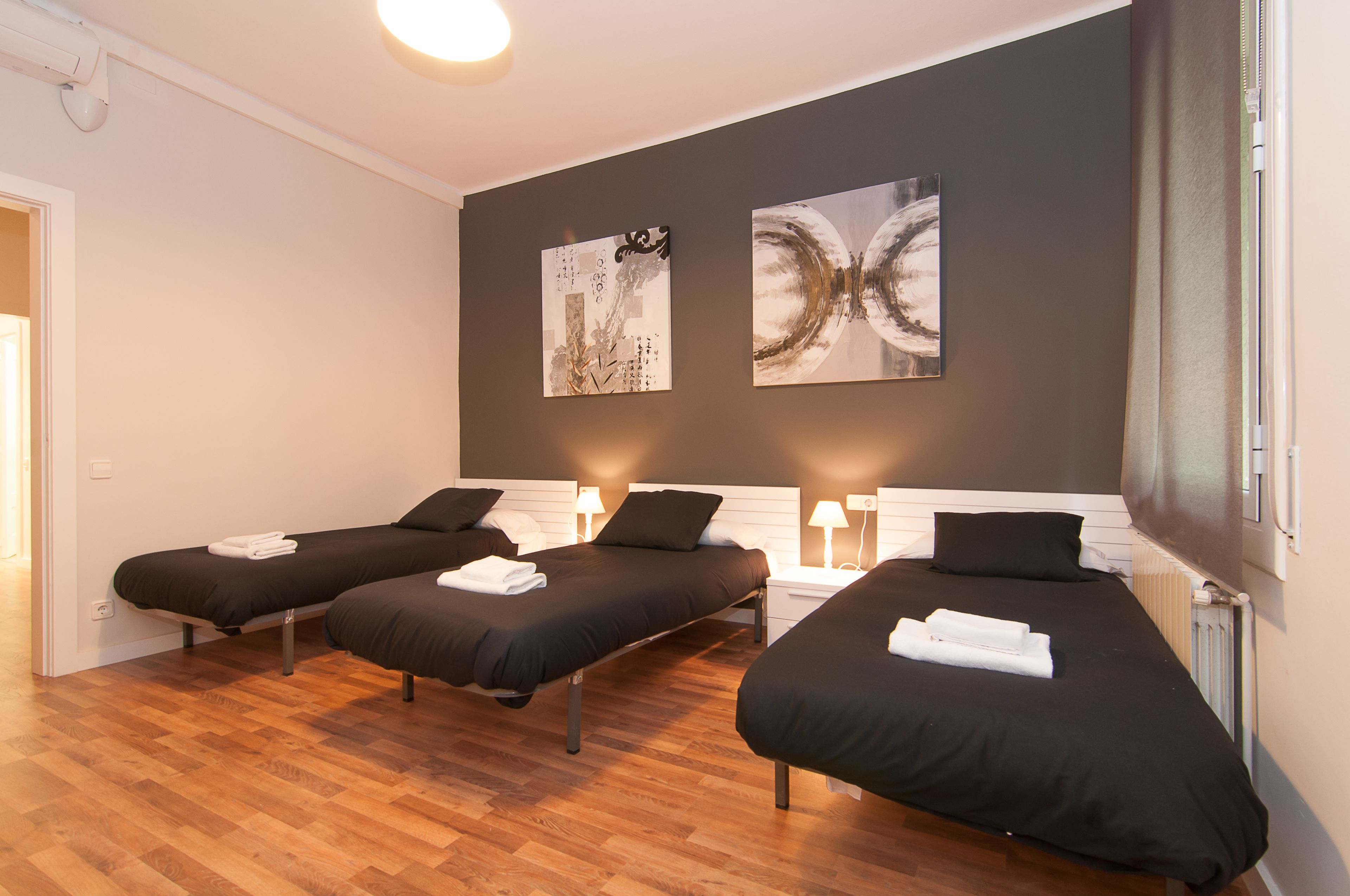Bbarcelona Apartments Gaudi Avenue Flats