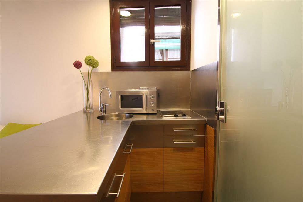 Bcn2stay Apartments