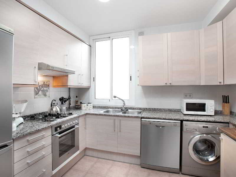 BCN Rambla Catalunya Apartments