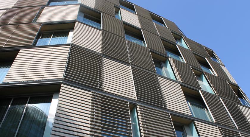 B-Hotel