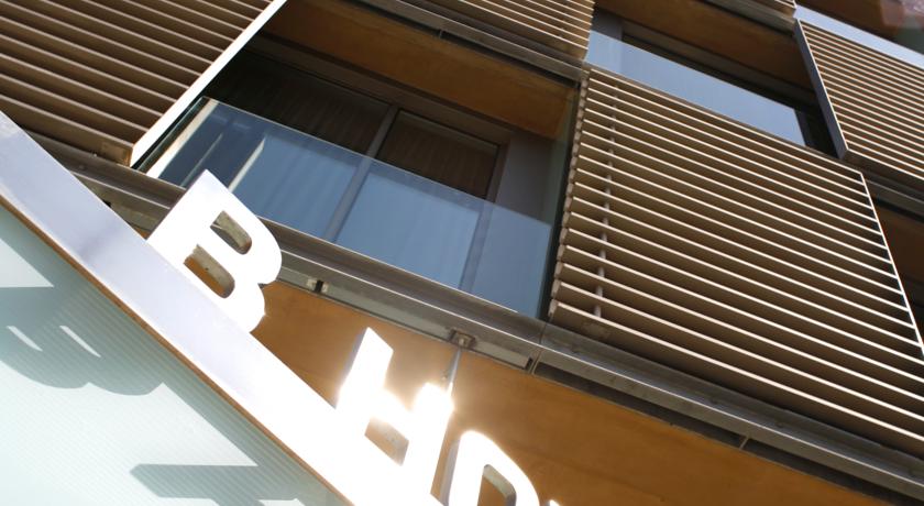 B-Hotel