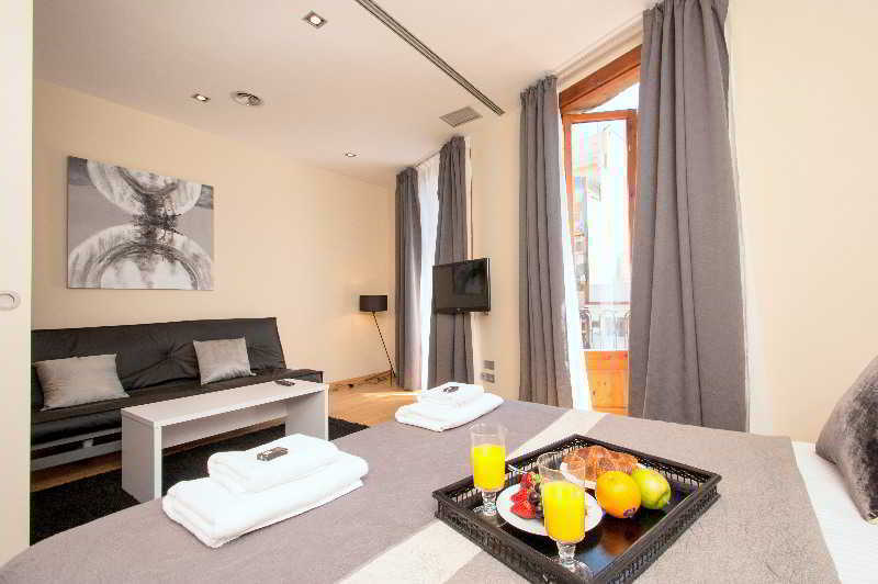 Casa Felipa Plaza España by SSG