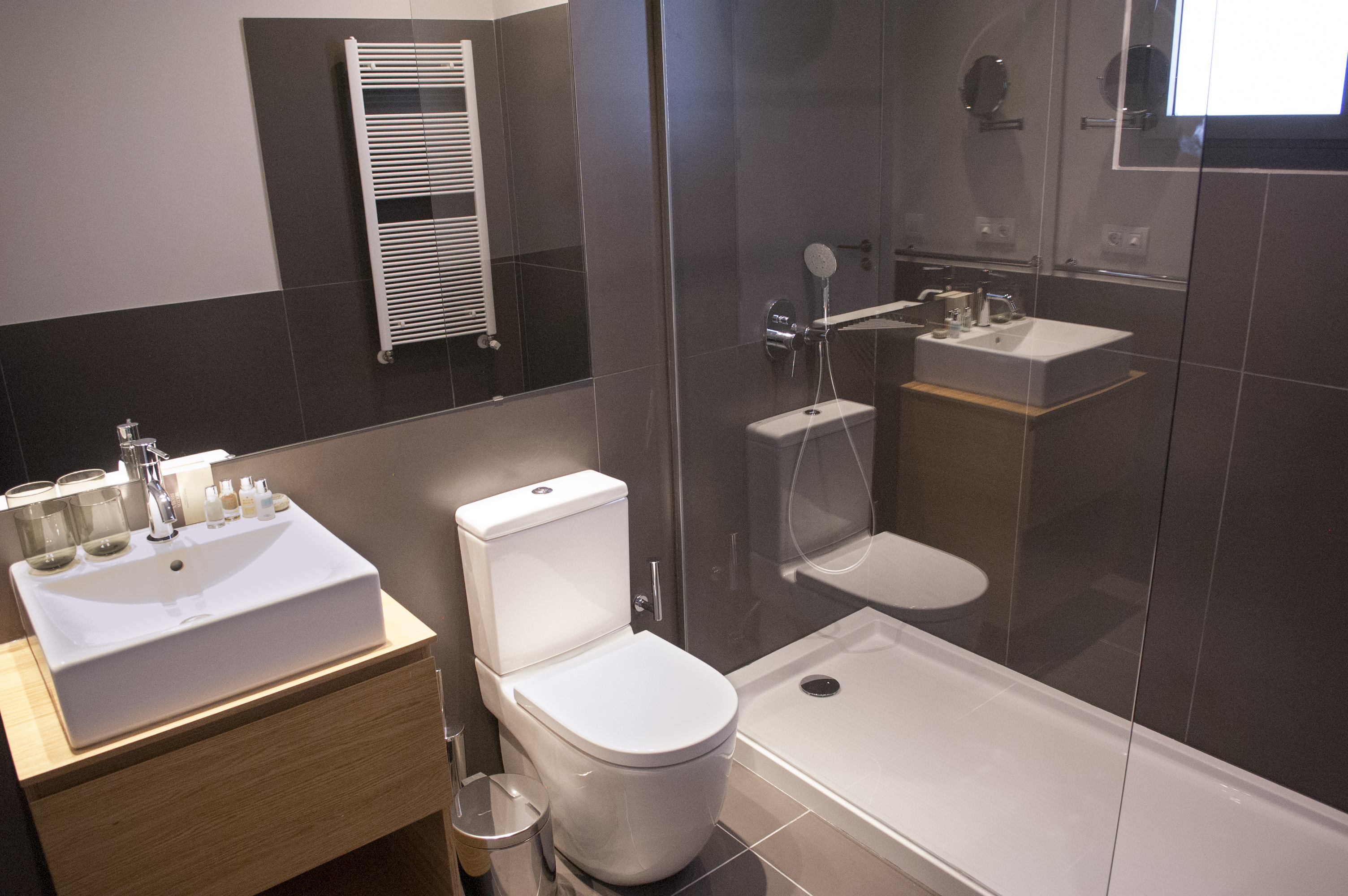 Casagrand Luxury Suites