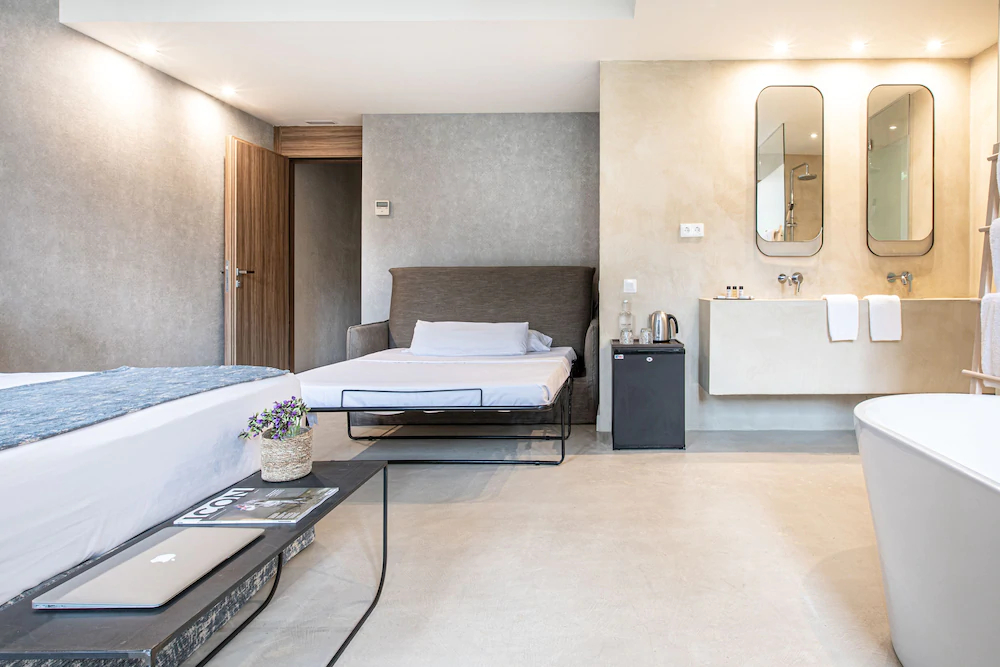 Casa Lirio Hotel Boutique