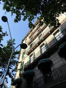 Claris Apartments