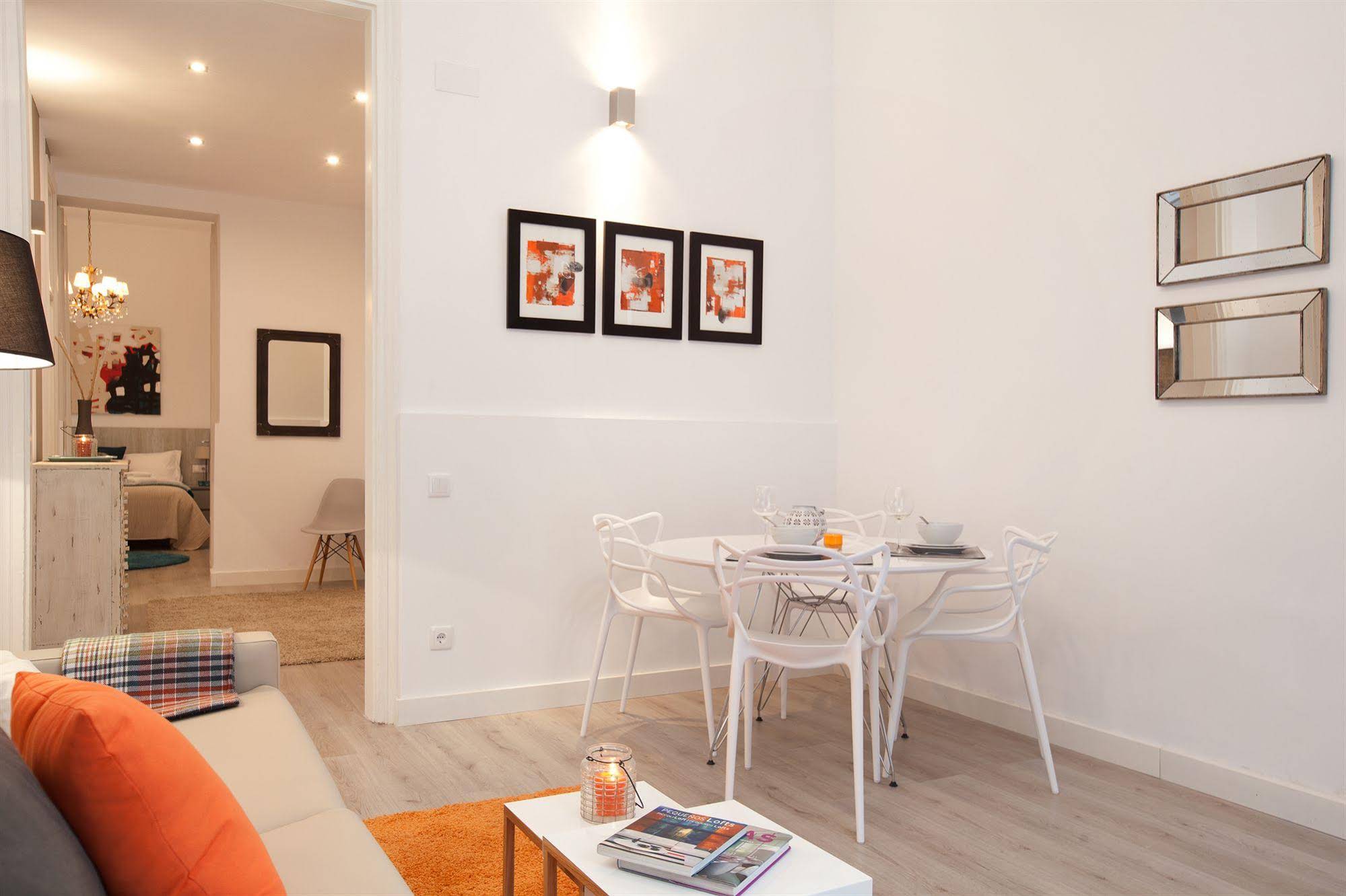 Click&Flat Seneca Suites