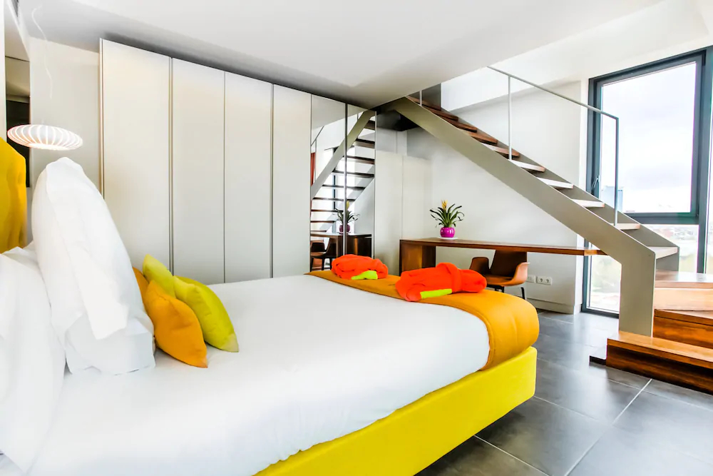 Cosmo Apartments
