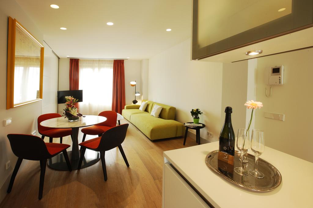 Cosmo Apartments Rambla Catalunya