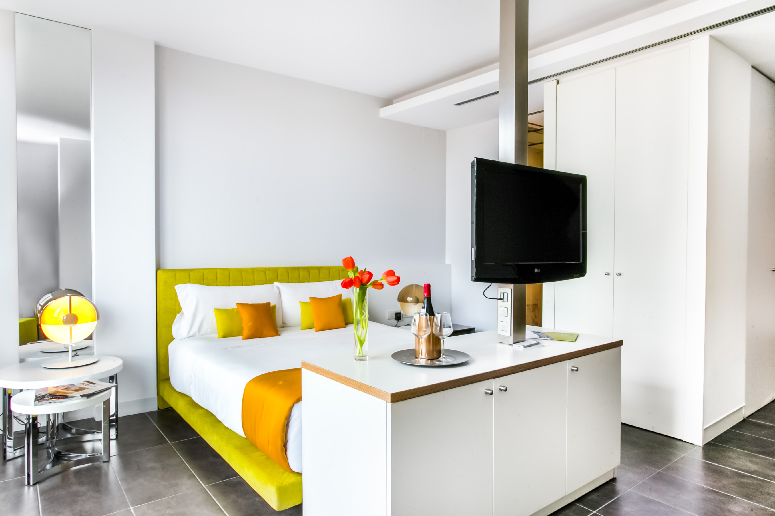 Cosmo Apartments