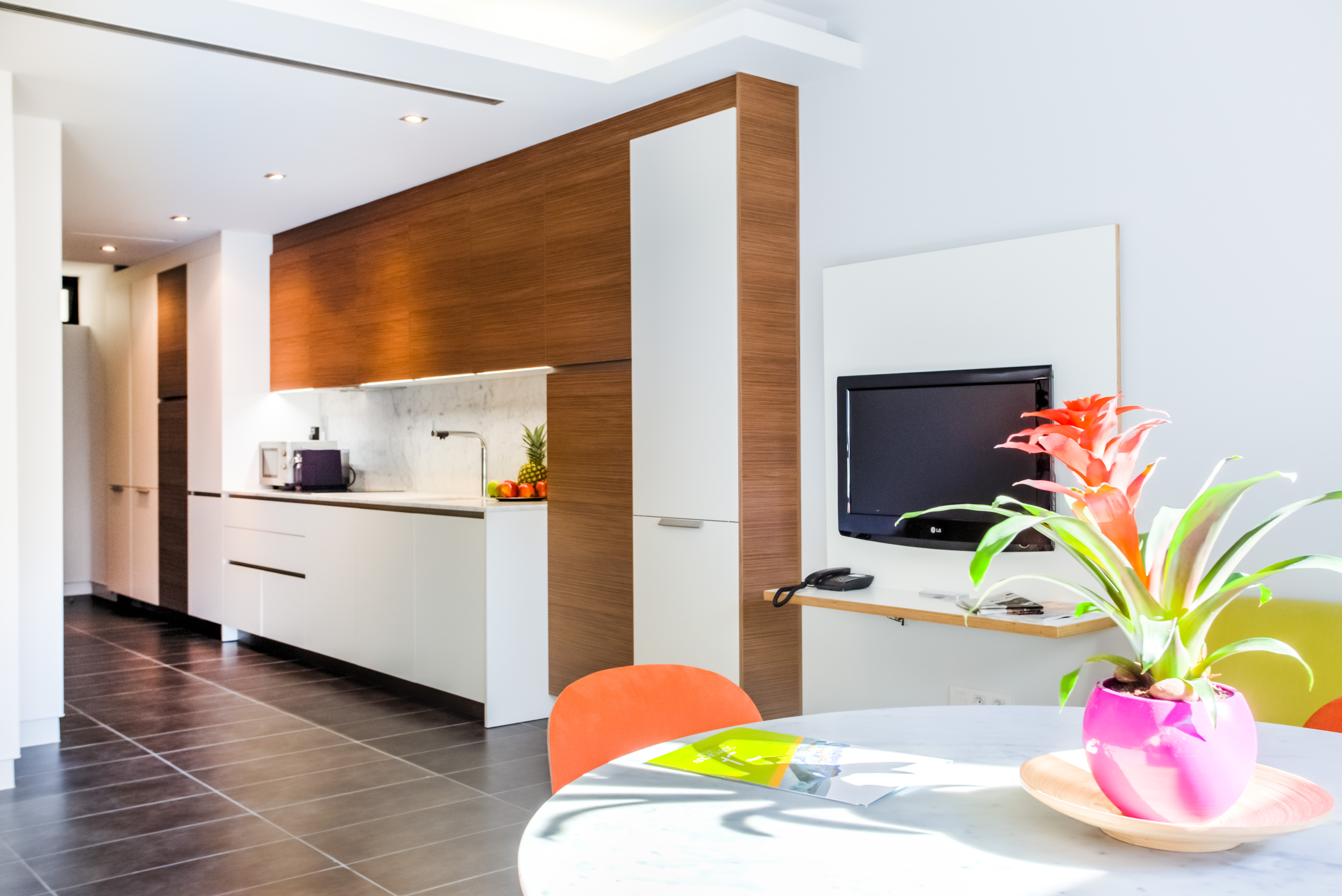 Cosmo Apartments