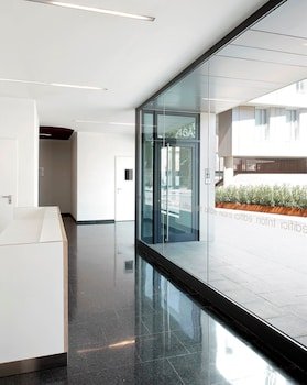 Durlet Beach Apartments