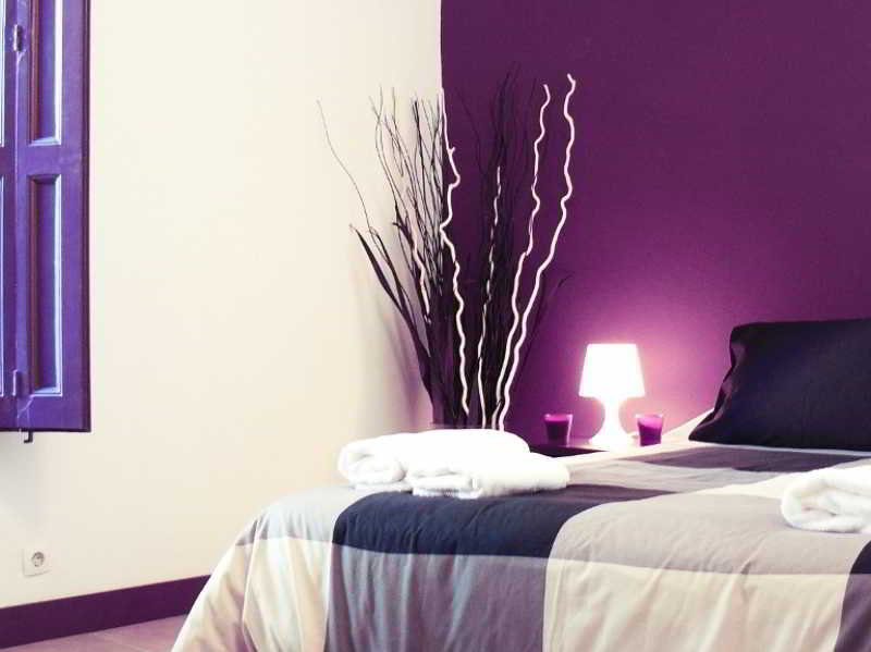 ELLA Hostel Barcelona
