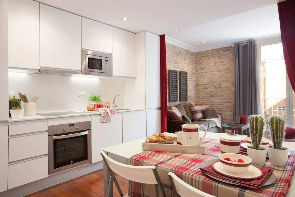 Enjoybcn Gaudi Apartments