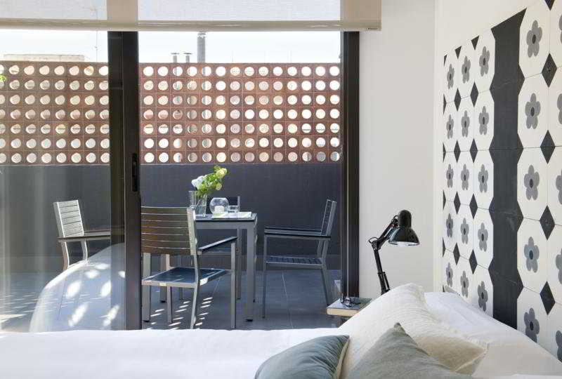 Eric Vökel BCN Suites