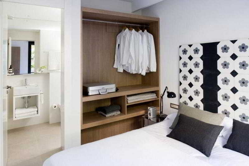 Eric Vökel BCN Suites