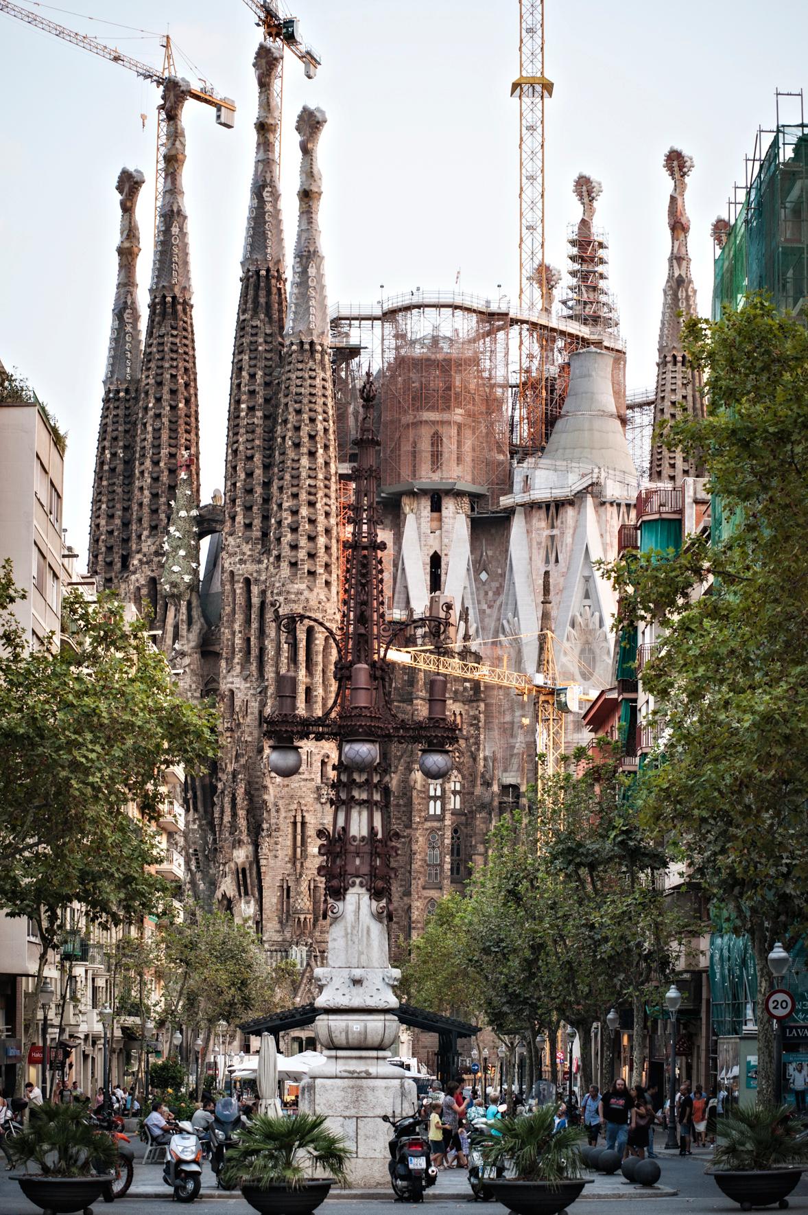 Eric Vökel Sagrada Familia Suites