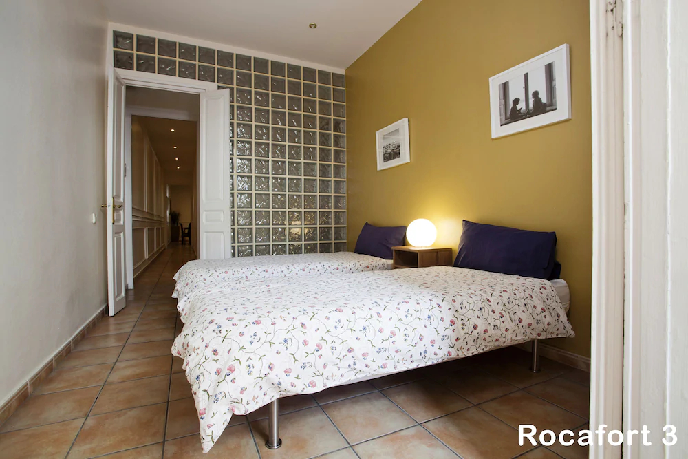 Espai Barcelona Rocafort Apartments