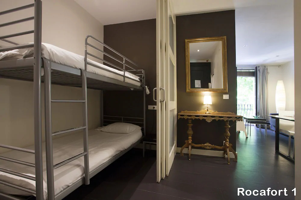 Espai Barcelona Rocafort Apartments