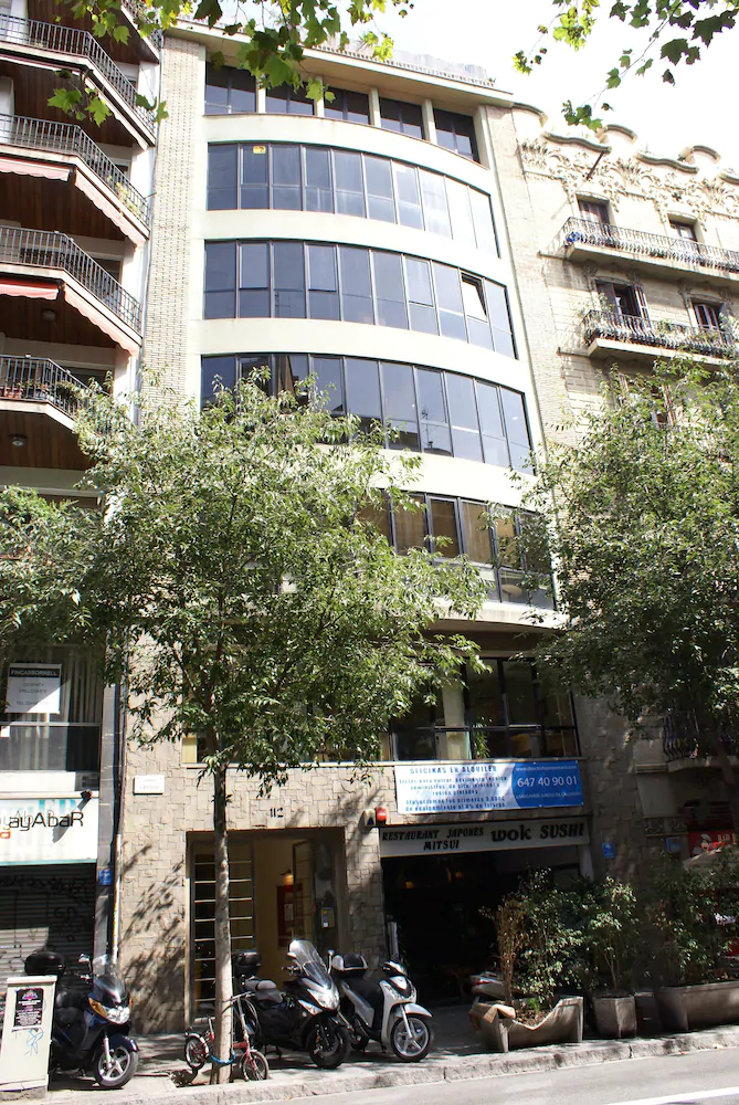 Fisa Rentals Aribau Apartments