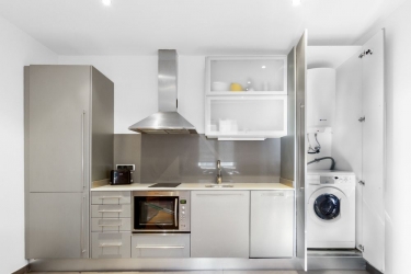 Fisa Rentals Ramblas Apartments