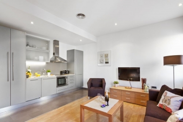 Fisa Rentals Ramblas Apartments