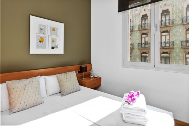 Fisa Rentals Ramblas Apartments
