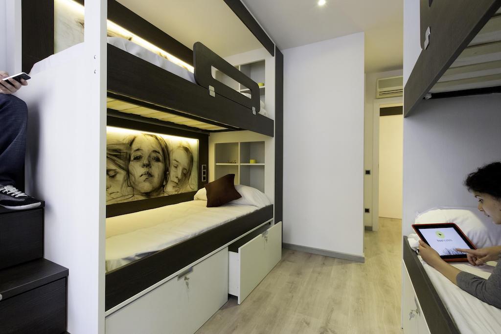 Free Hostels Barcelona