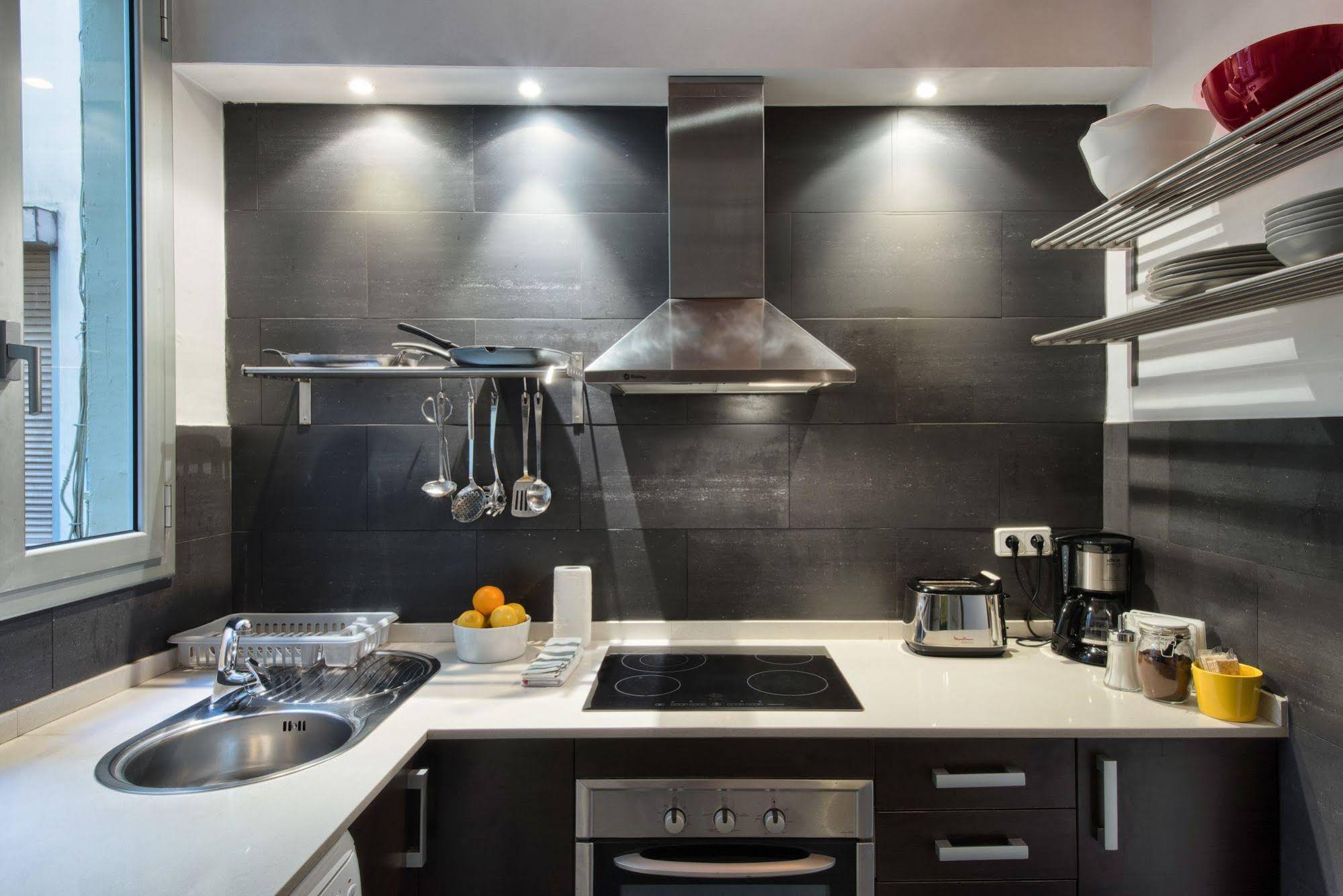 Fuster Apartments