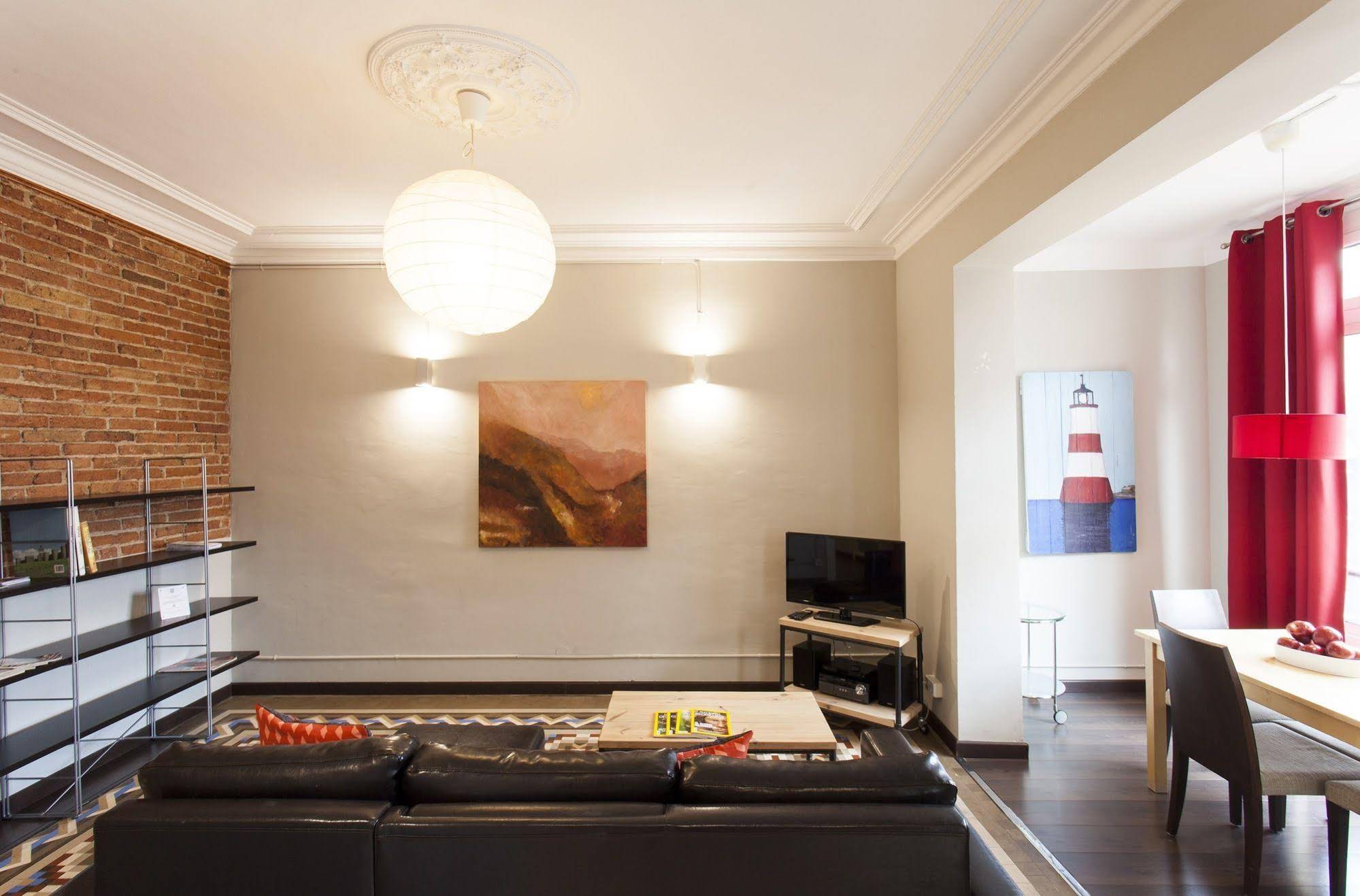 Fuster Apartments