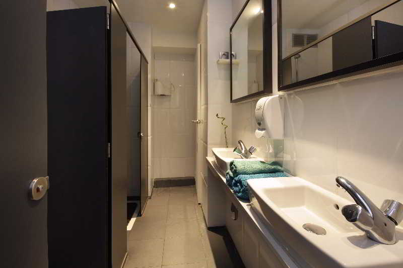 Gracia City Hostel