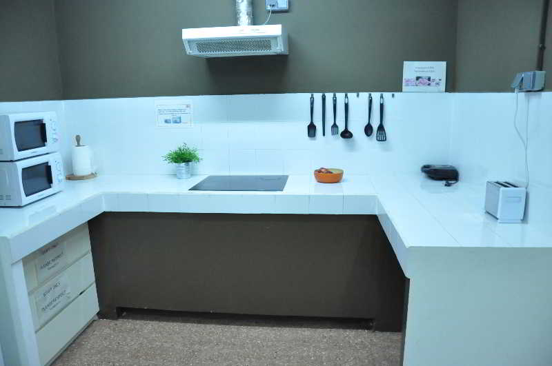 Gracia City Hostel