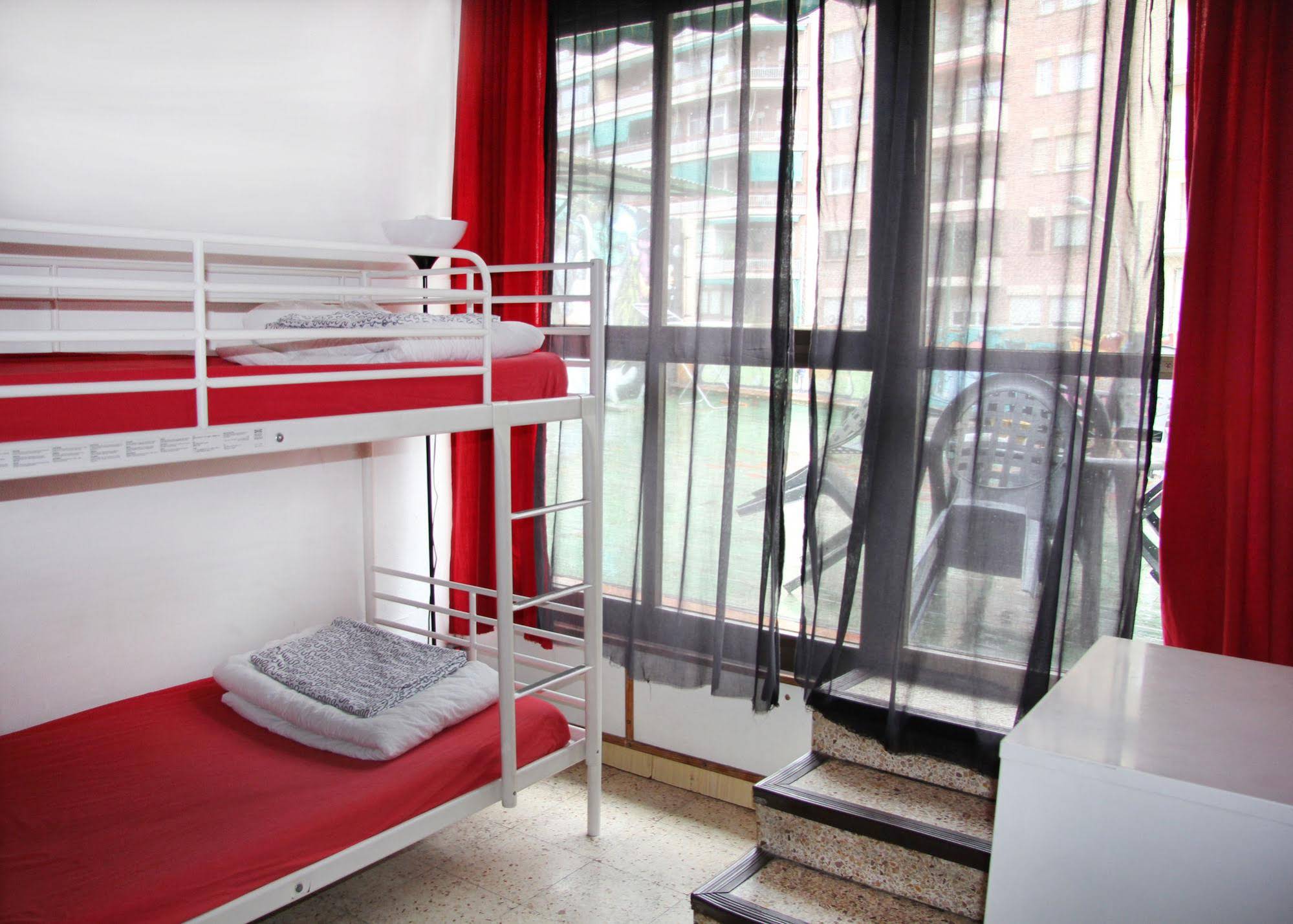 Graffiti Hostel