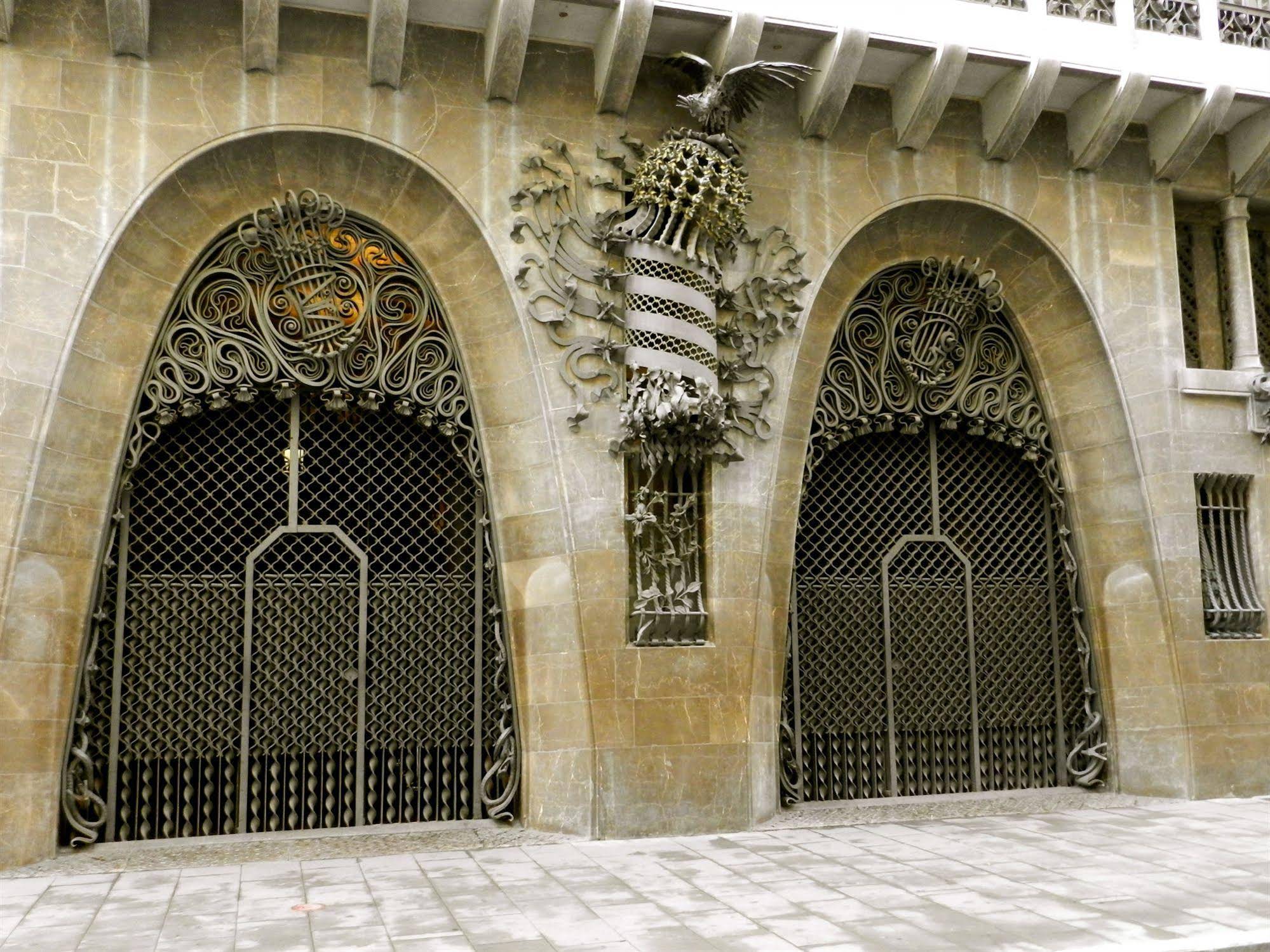 Happy Apartments Barcelona