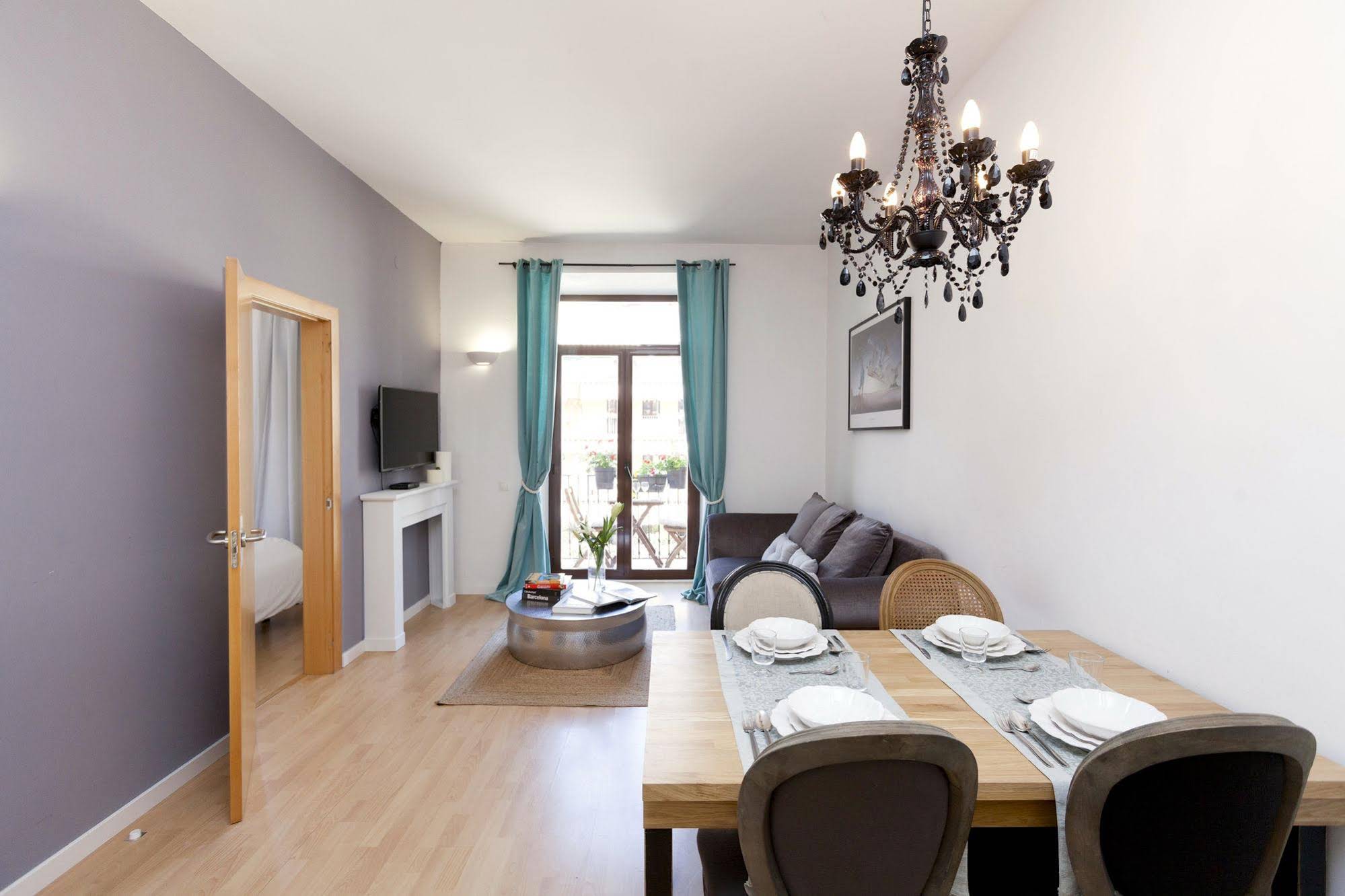 Happy Apartments Barcelona