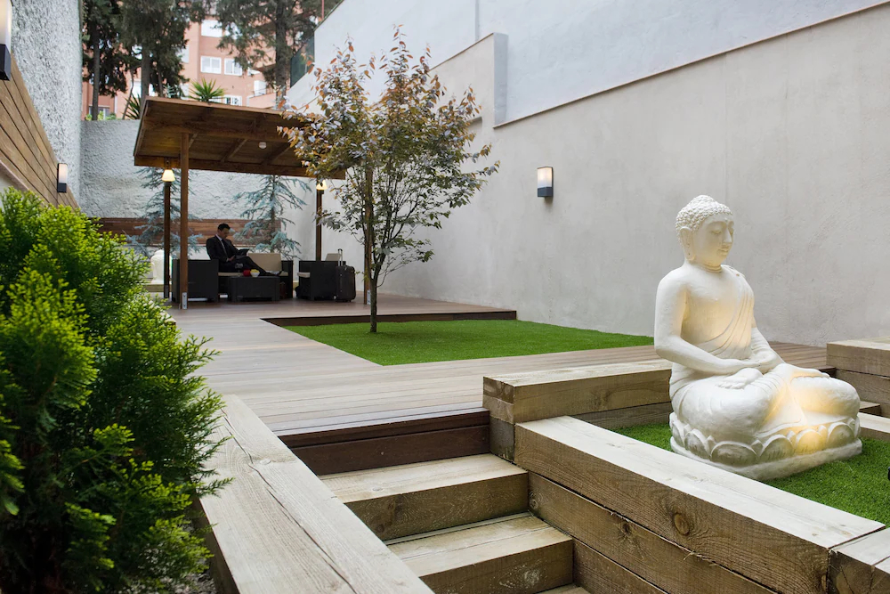 Home To Home Barcelona