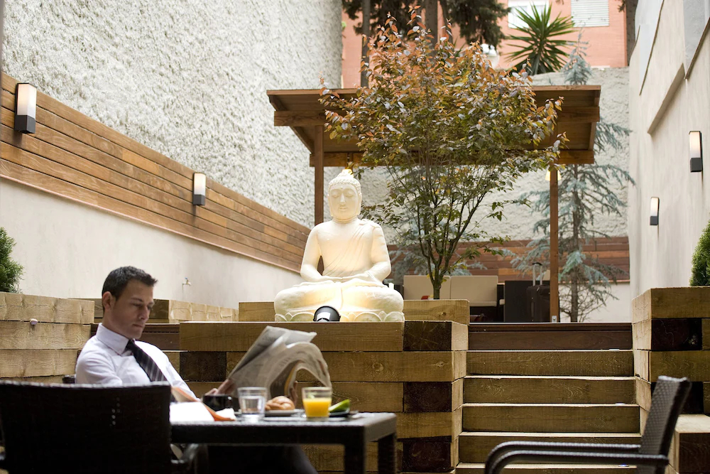 Home To Home Barcelona