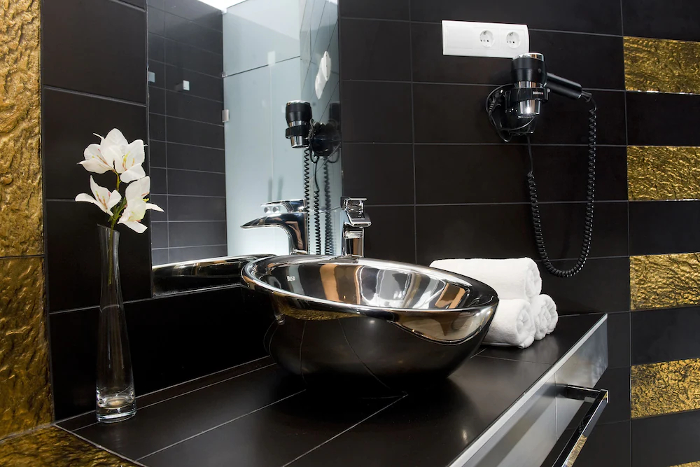 Home To Home Barcelona