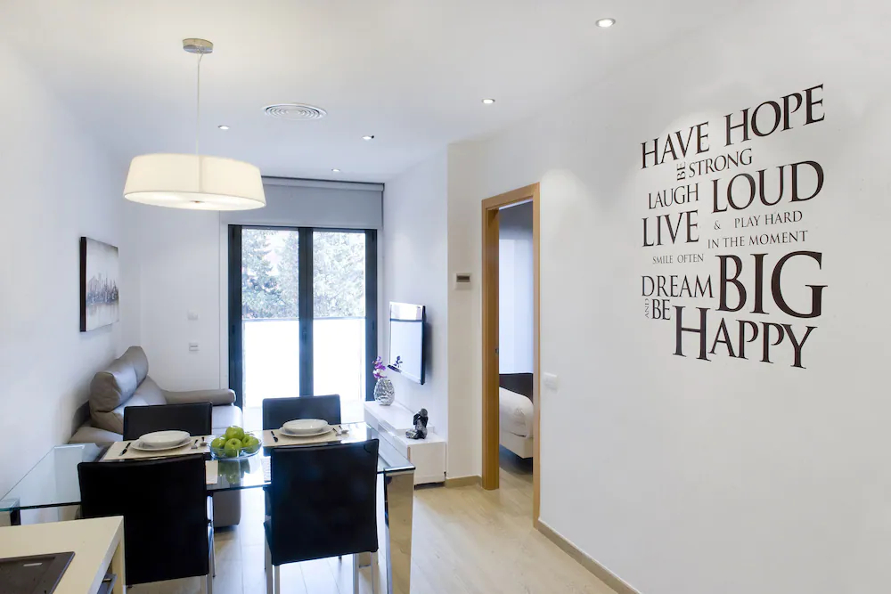 Home To Home Barcelona