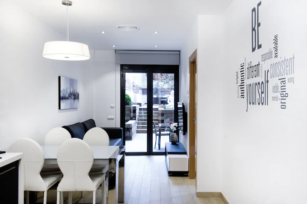 Home To Home Barcelona