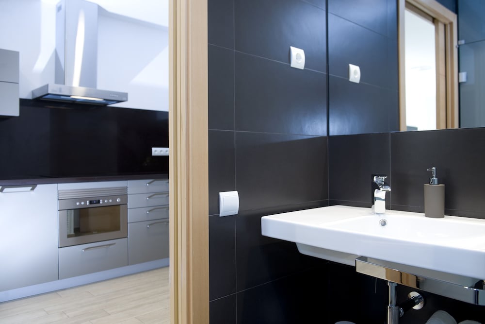 Home To Home Barcelona