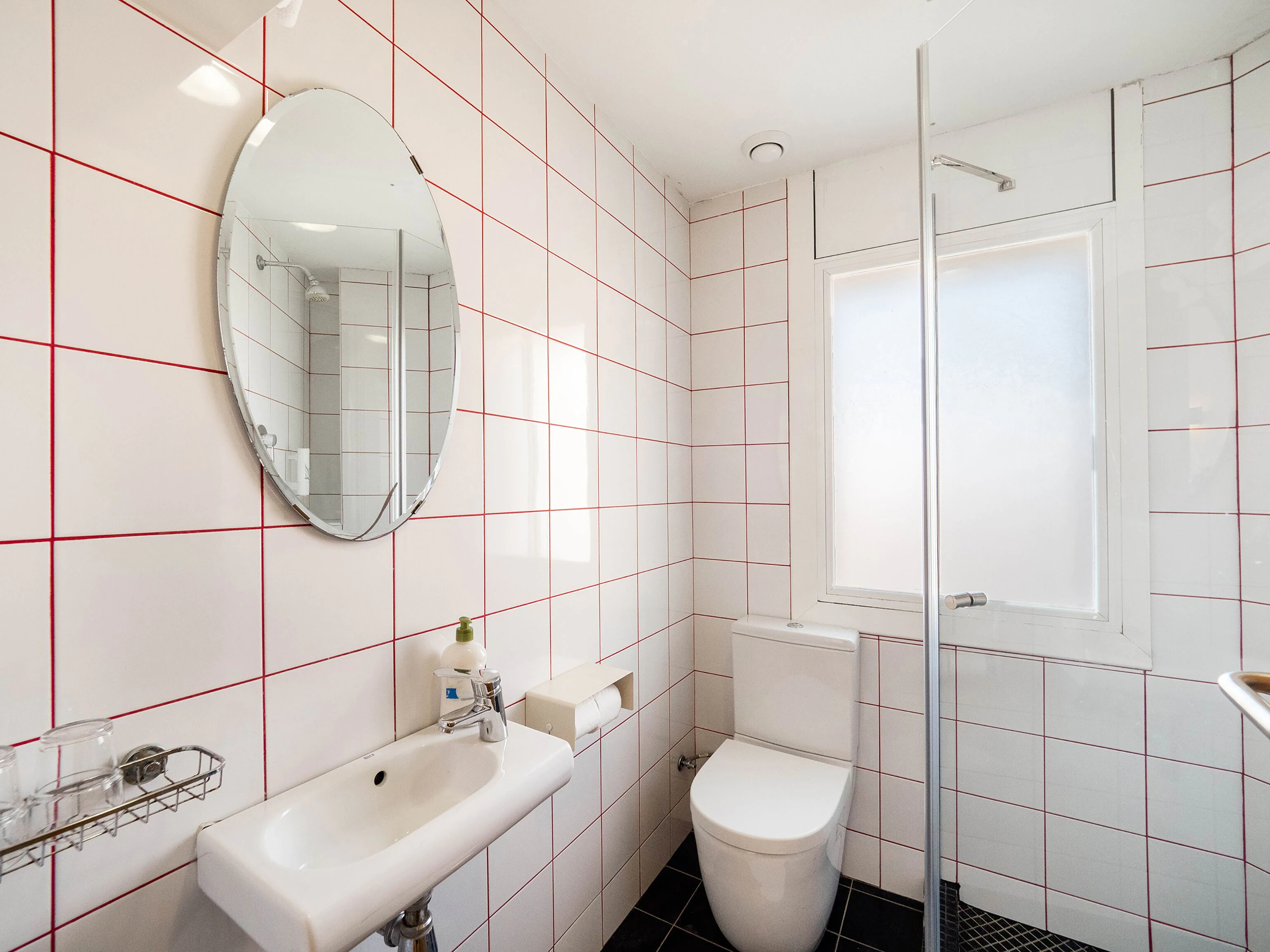 Hostal Athenas Sant Adria de Besos