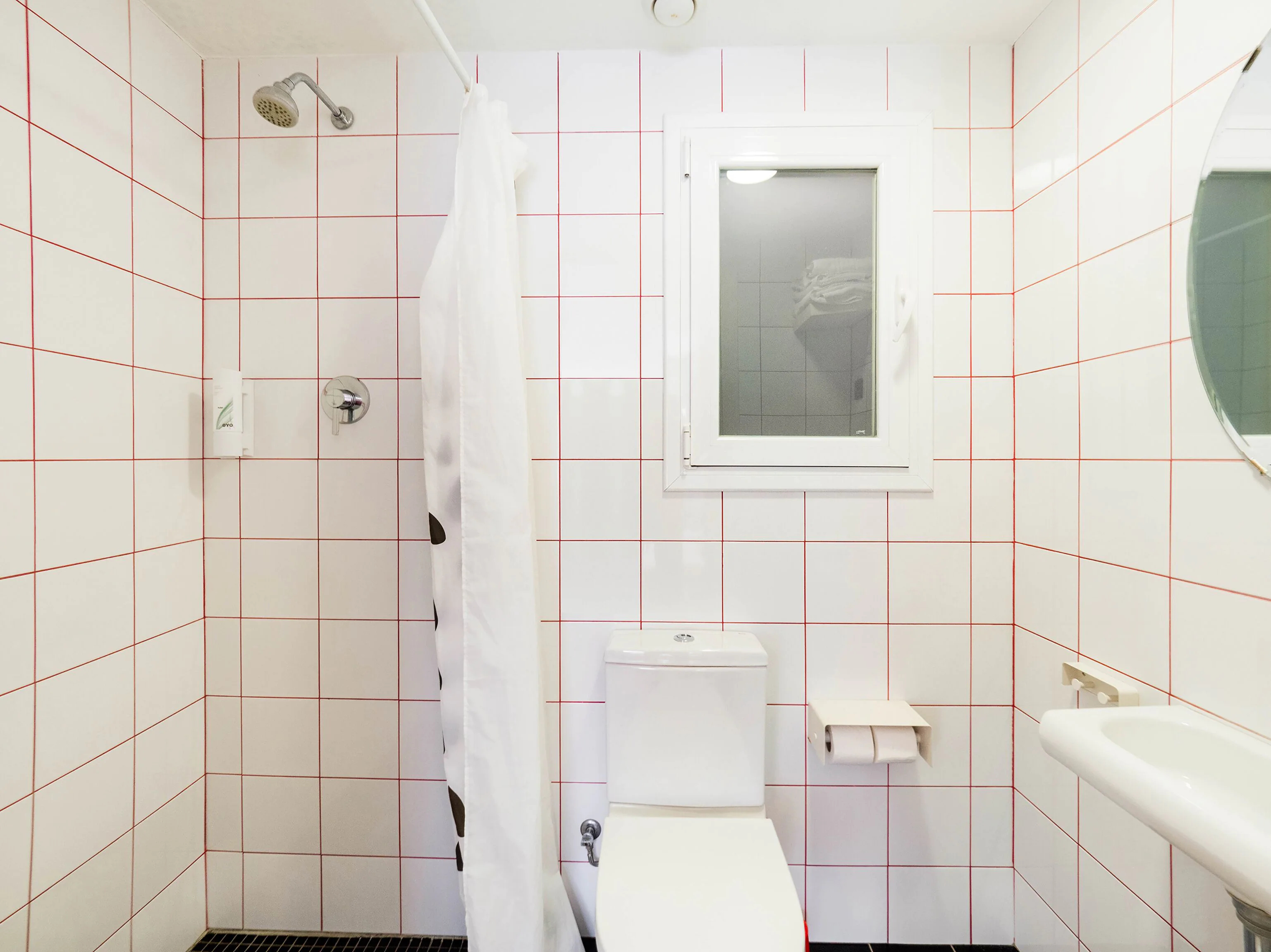 Hostal Athenas Sant Adria de Besos
