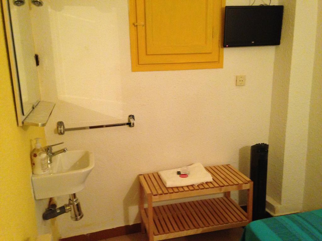 Hostal Delfos