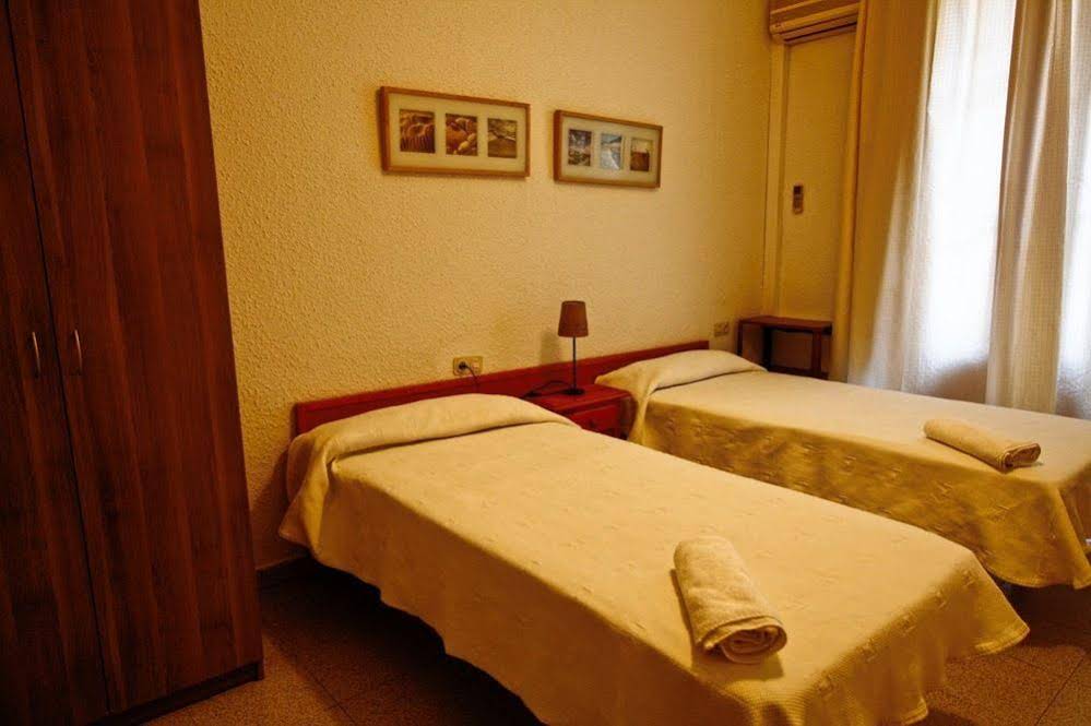 Hostal Dragonfly BCN