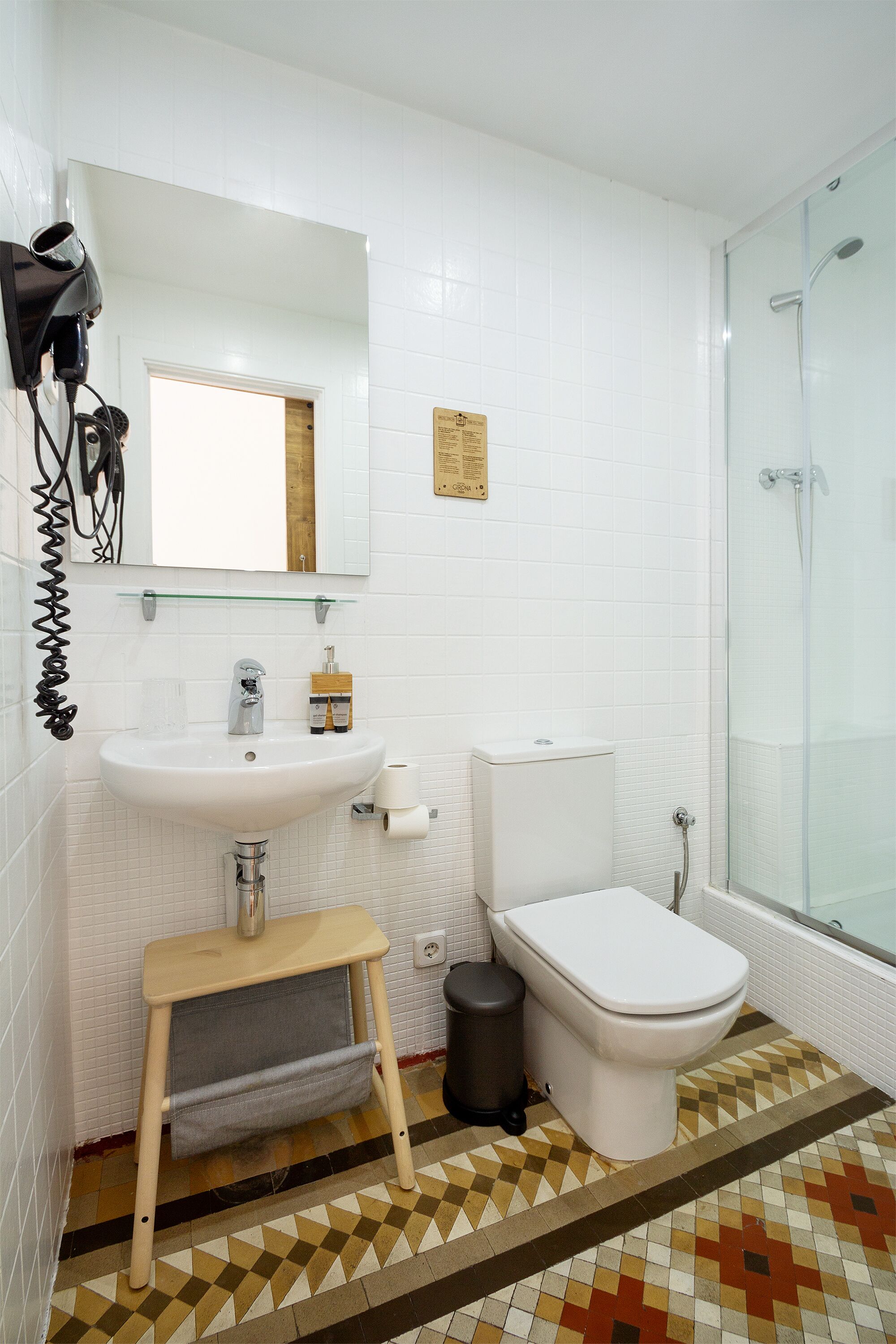 Hostal Girona