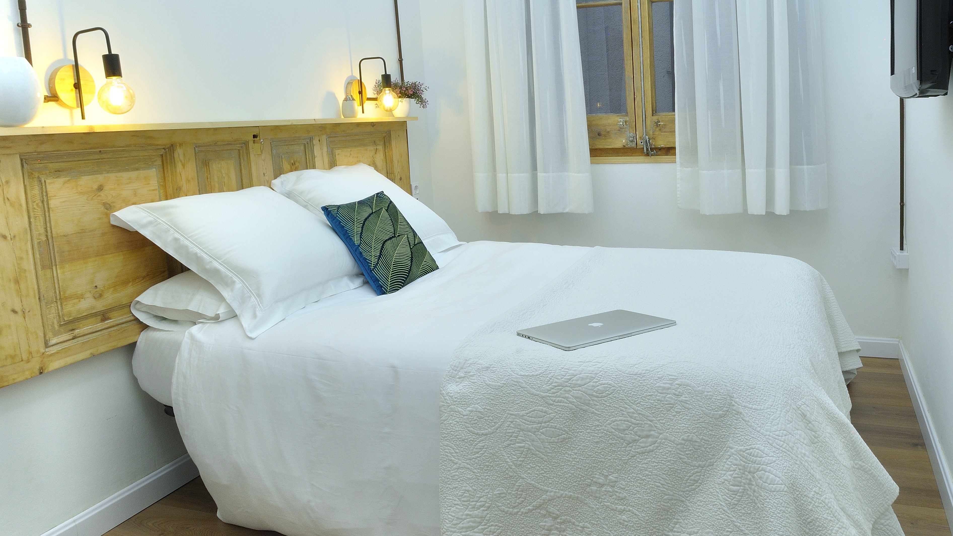 Hostal Girona
